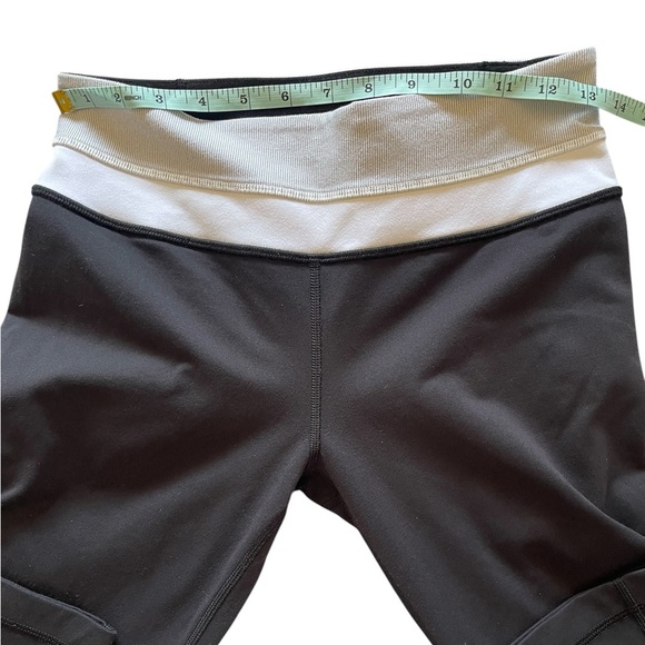 Lululemon Black White Leggings Size 6 - Picture 7 of 13